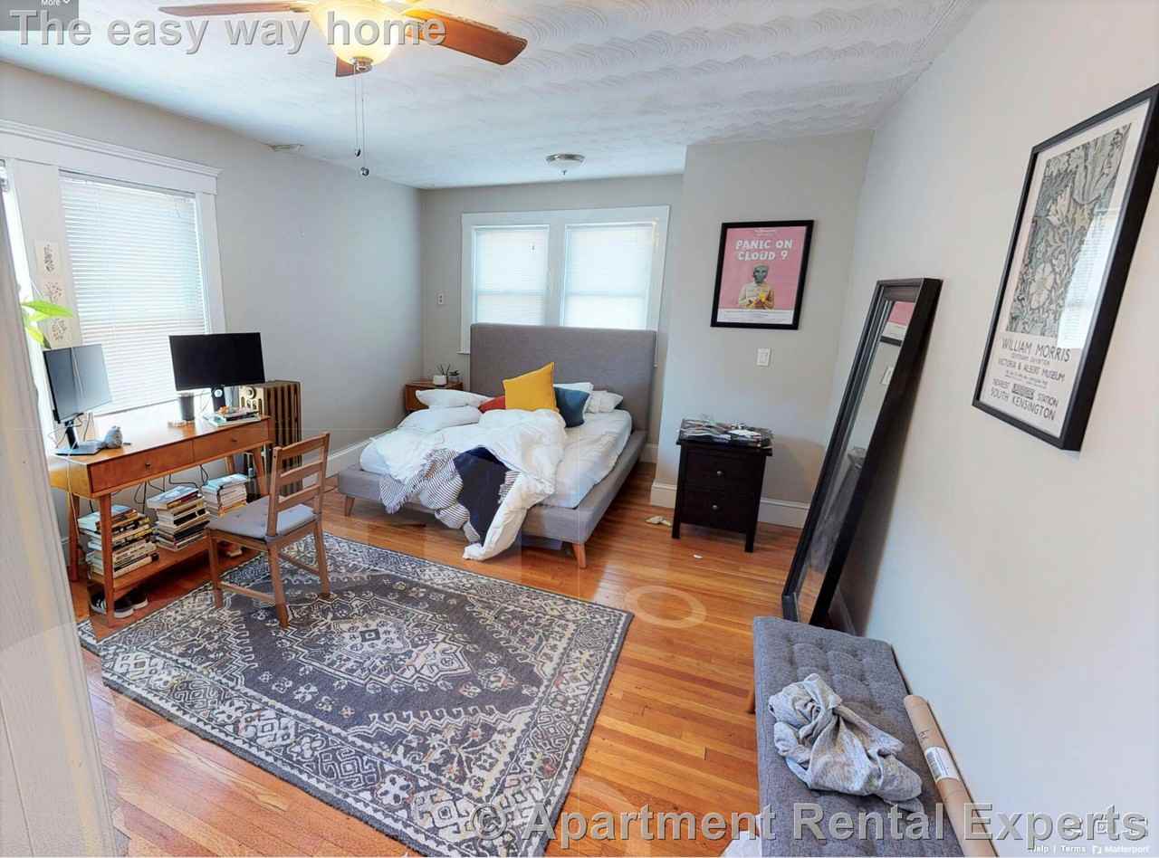 9 Arlington St #2 - Photo 4 of 11