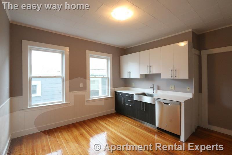 21 Granite St #2 - Photo 2 of 16