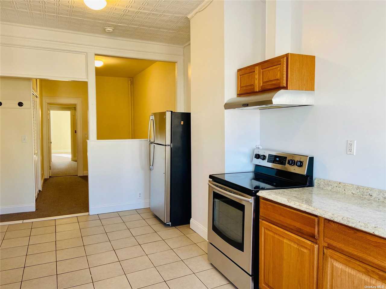 7229 66th St 7229 66th St