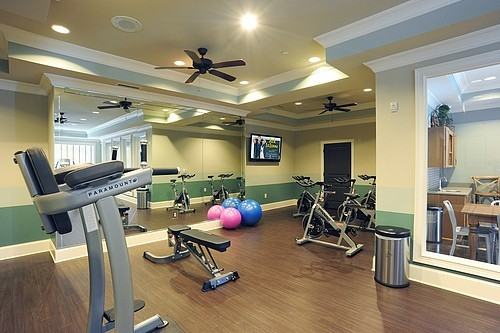 300 Ashley Park Blvd - Photo 2 of 26