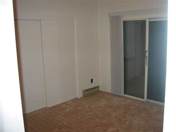 11956 Summit Ave NE - Photo 3 of 9