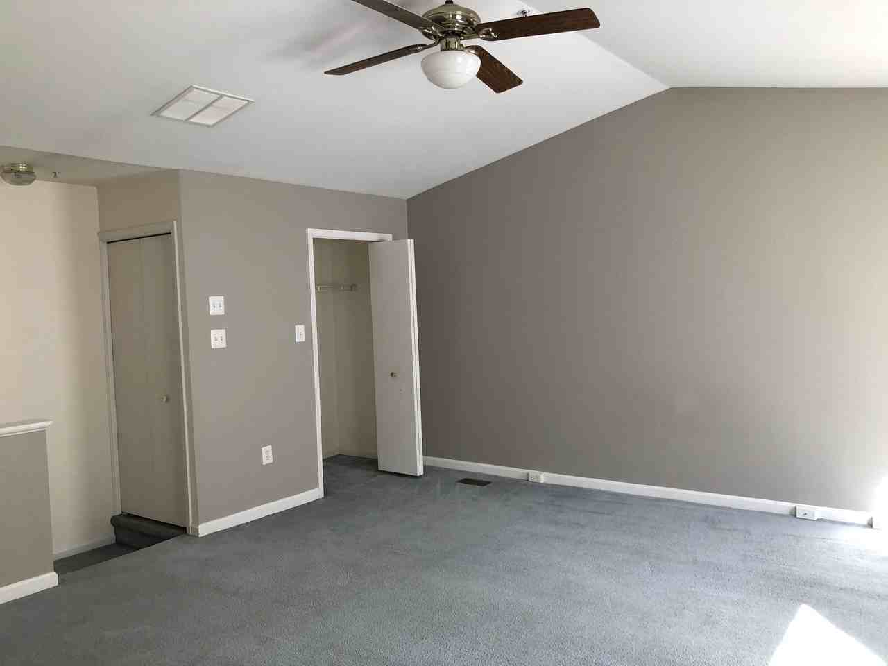 122 Bishopstone Circle - Photo 6 of 10