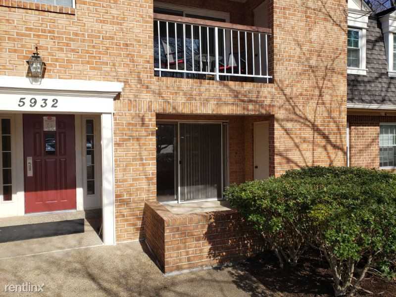 5932 5932 Cove Landing Rd. 204 - Photo 2 of 18