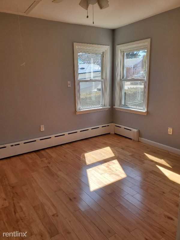 5 Lucie Ave - Photo 3 of 7