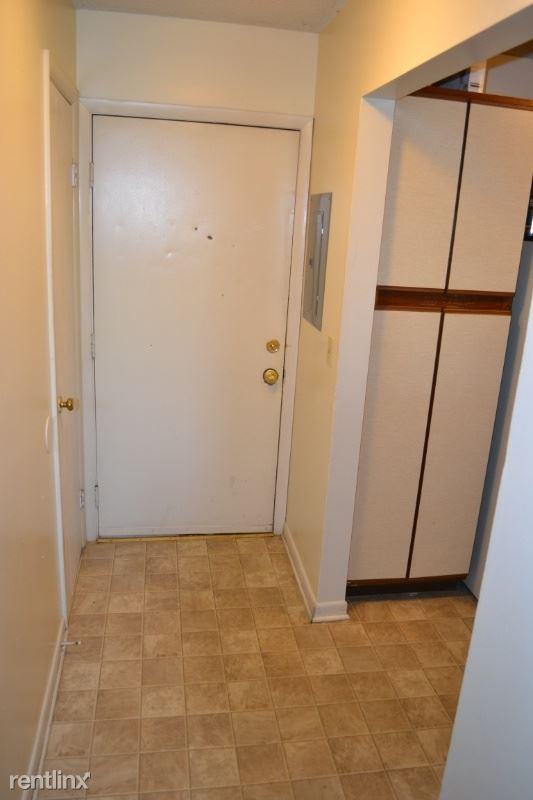 1360 Hunters Rd #L - Photo 3 of 16