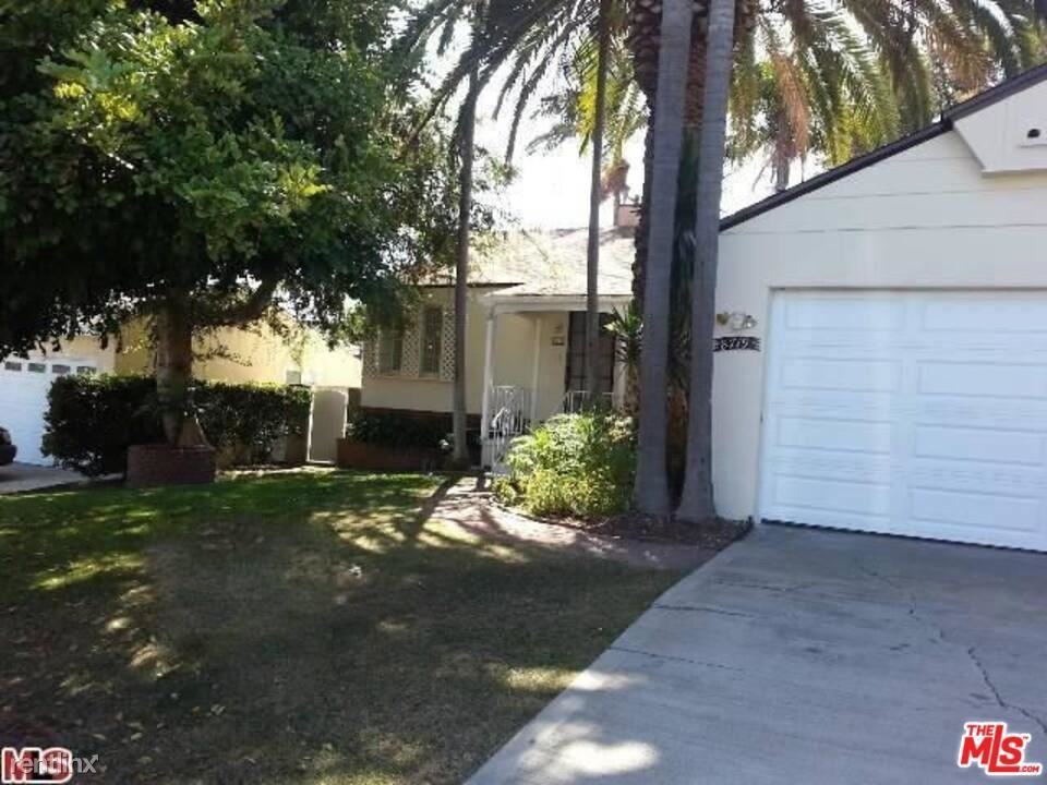 8719 Yorktown Ave - Photo 2 of 10