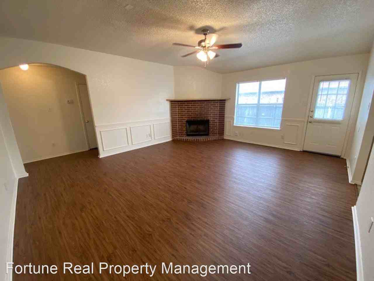6727 White Tail Ln - Photo 3 of 17