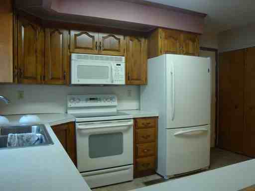 5688 Singers Glen Rd - Photo 3 of 18