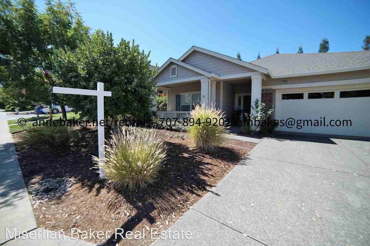 103 Primrose Ln - Photo 3 of 15