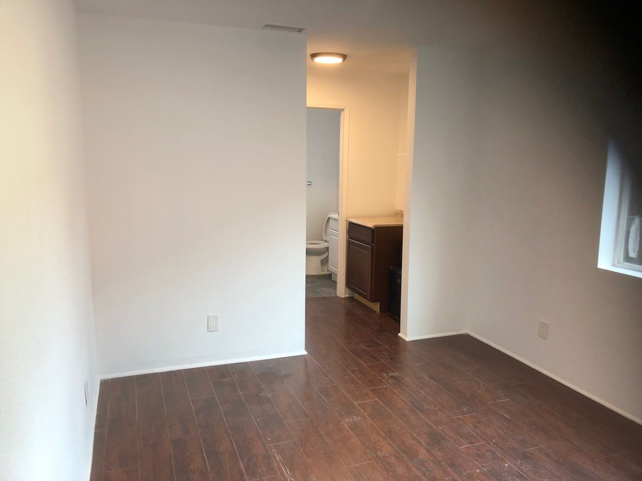 2535 Hauser Boulevard #G - Photo 3 of 8