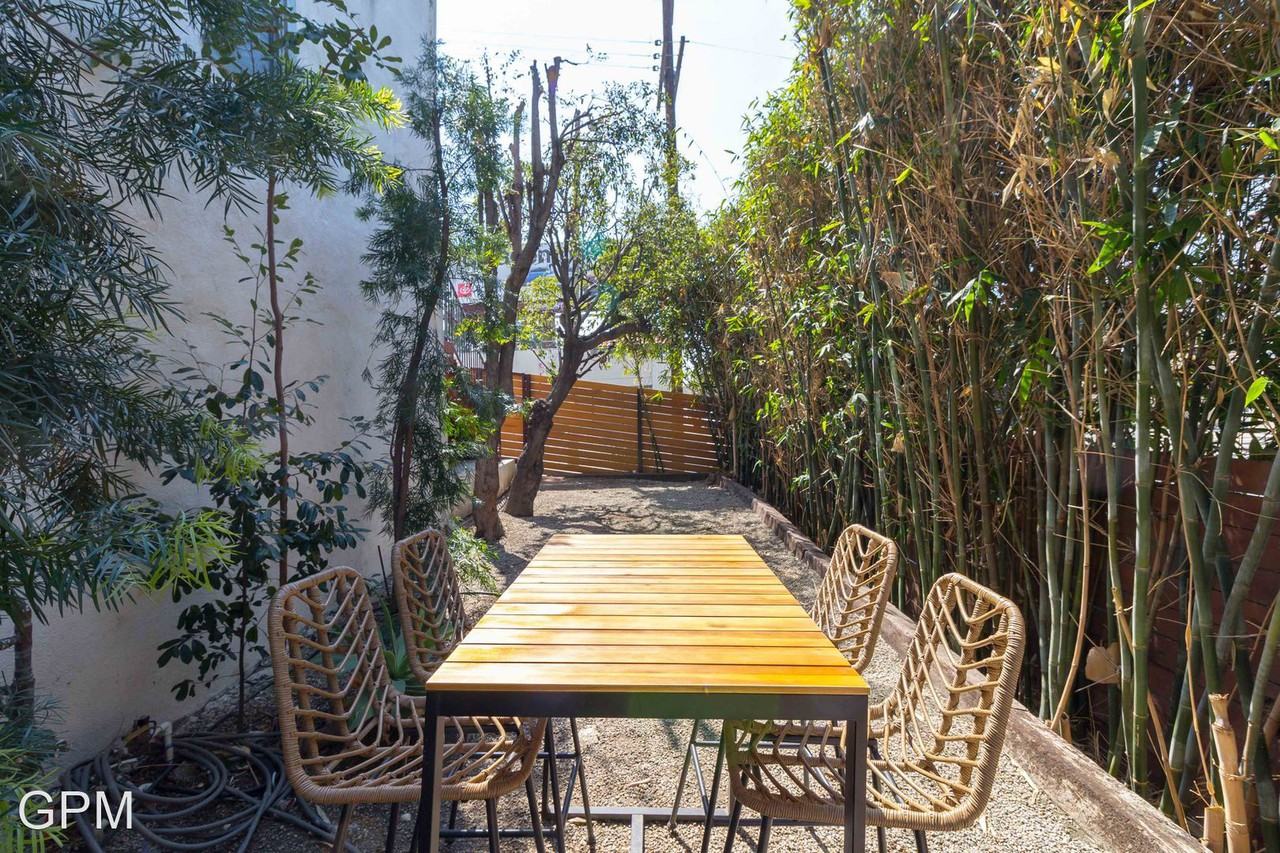 1947 Clinton St. - Photo 2 of 14