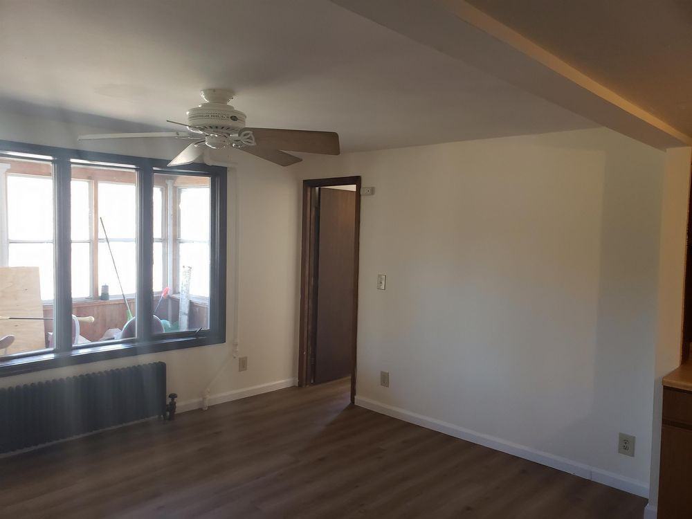 318 318 Vineyard Avenue - 2 - Photo 2 of 12