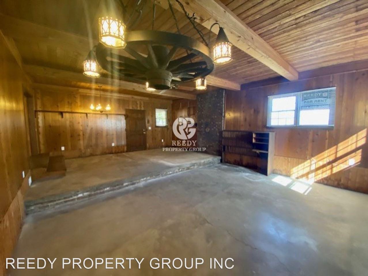 1116 Bethesda Rd - Photo 2 of 30