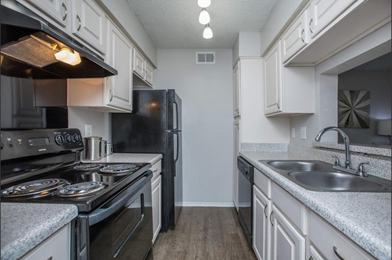 Rosemont Timberglen 3737 Timberglen Rd Dallas Tx 75287 Apartment For Rent Padmapper