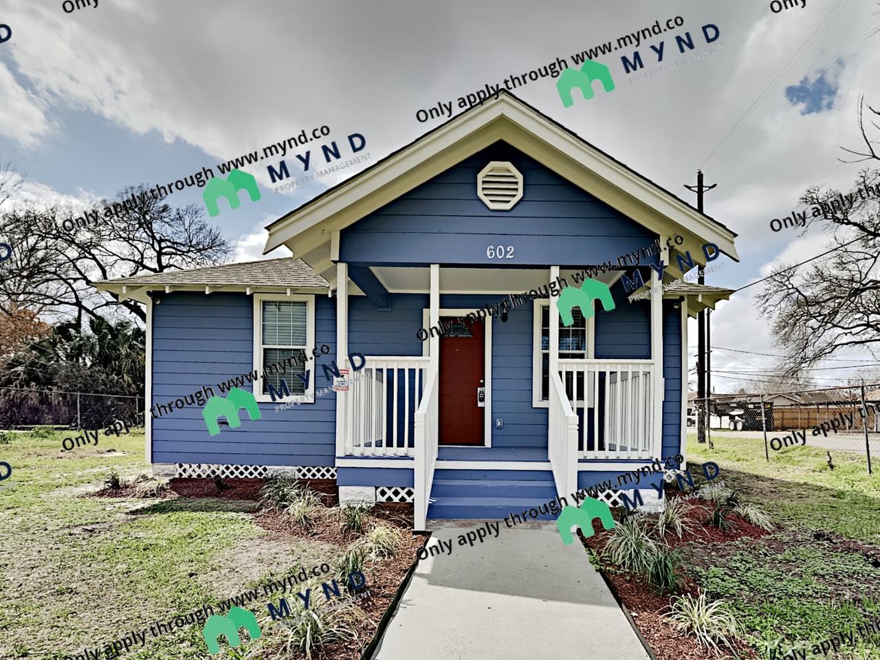 602 Majestic St - Photo 2 of 17