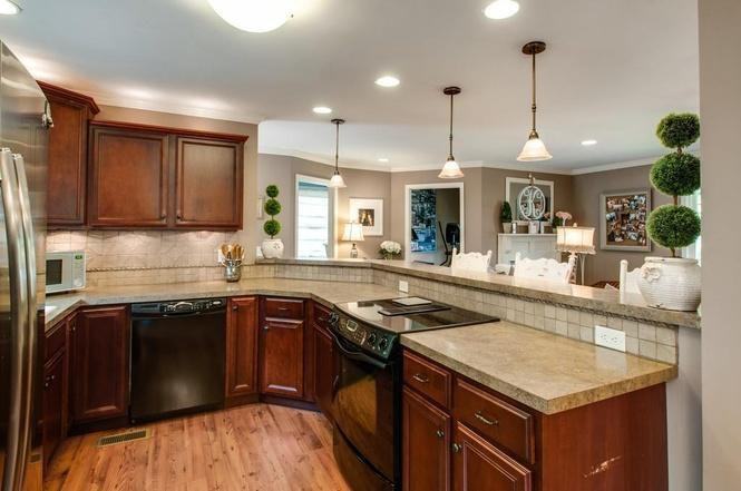 329 Binkley Drive - Photo 2 of 14