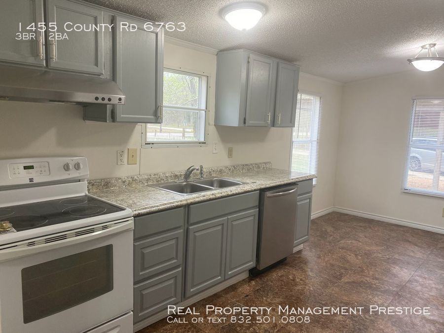 1455 County Road 6763 - Photo 3 of 13