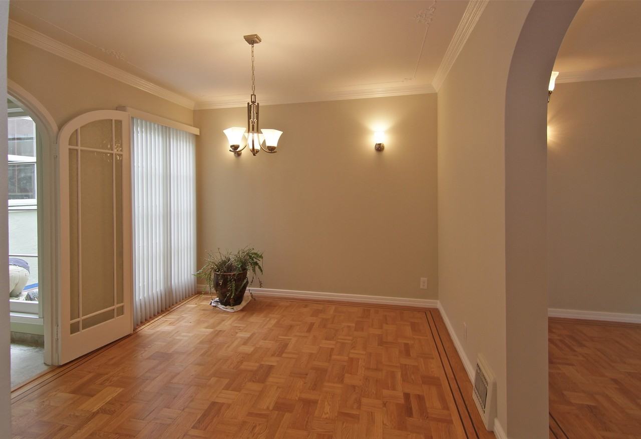 211 Masonic Ave - Photo 2 of 8