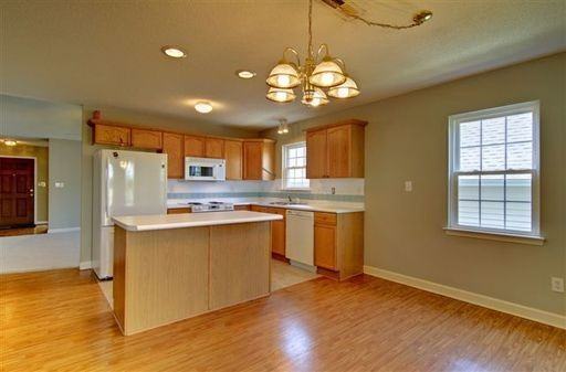 111 Bevington Way - Photo 2 of 14