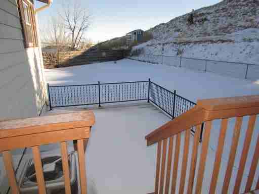 5813 Pine Crest Ct - Photo 3 of 20