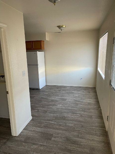 321 W Coral Dr - Photo 6 of 12