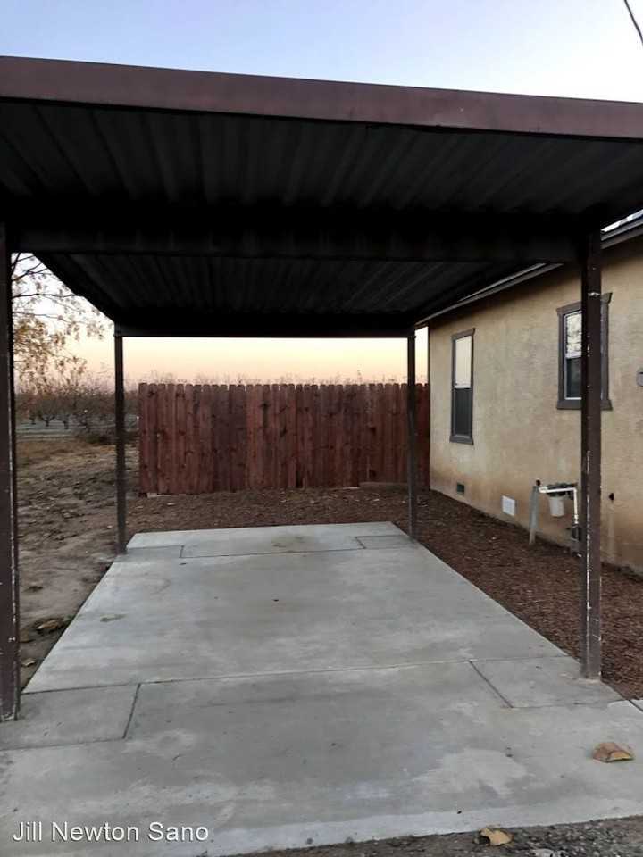 6527 Avenue 384 - Photo 3 of 7