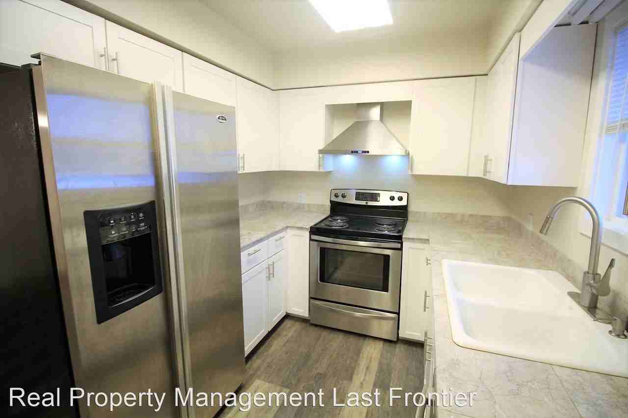 8215 E. 2nd Ave - Photo 3 of 12