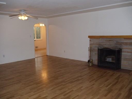 10609 Rowland Ave SW - Photo 3 of 34