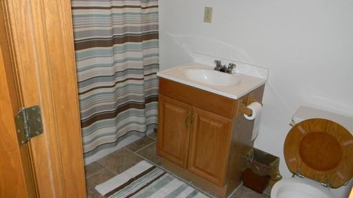 131 Jefferson St - Photo 3 of 15