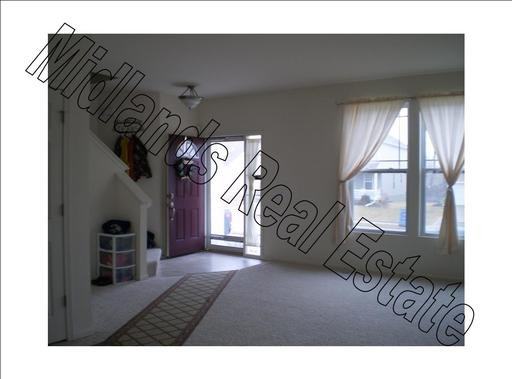 1112 Summit Ridge Dr - Photo 2 of 8