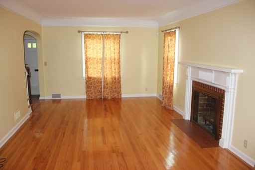 611 Roome Ct - Photo 2 of 16