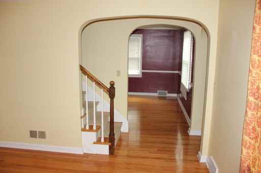 611 Roome Ct - Photo 3 of 16