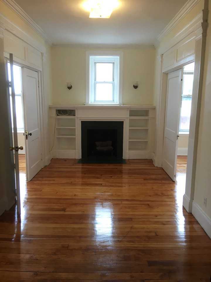 Commonwealth Ave. - Photo 2 of 18