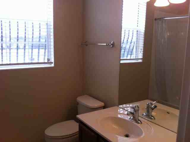 8250 Civita Dr - Photo 3 of 10