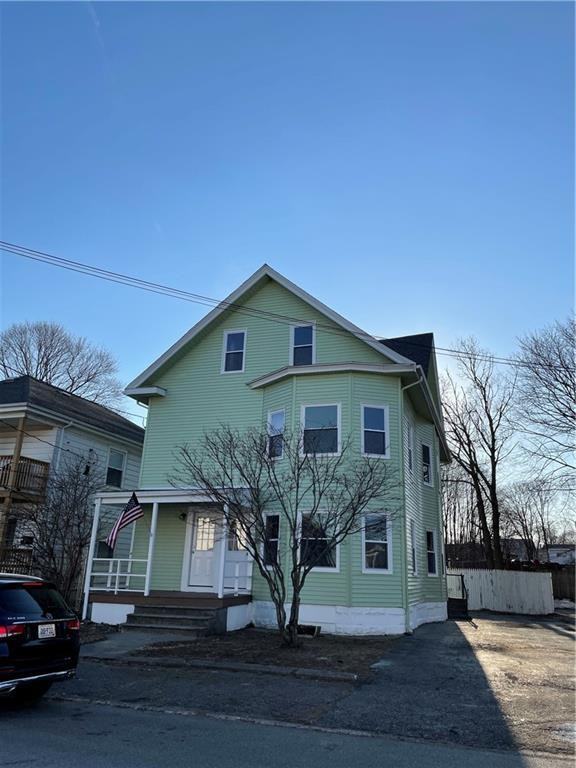 21 Ashton St