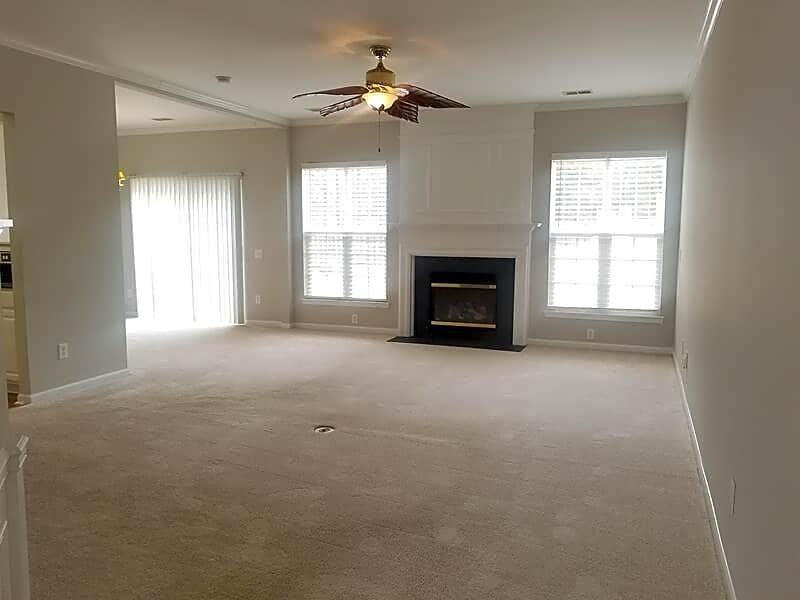 10209 Kendra Ct - Photo 3 of 17