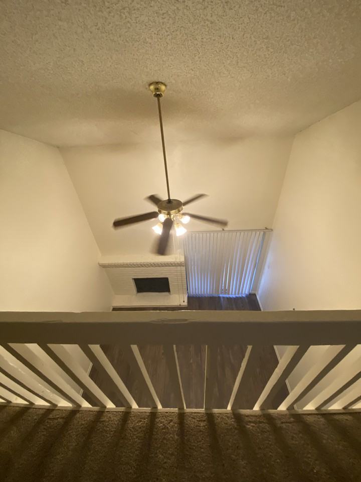 No Application FEE! Apartments 1300 Blanco Road 17373, San Antonio