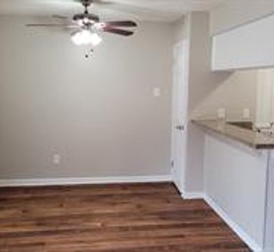1200 Carolyn Court 5 5 Humble Tx 77338 1 Bedroom Apartment For Rent For 795 Month Zumper