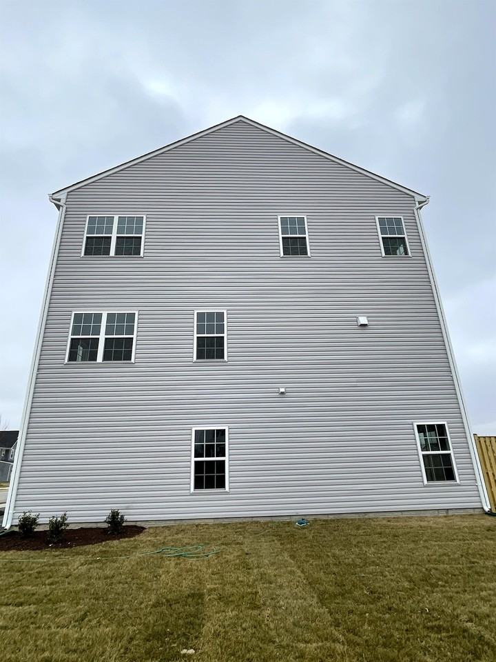 Norland Knoll Dr #1 - Photo 2 of 22