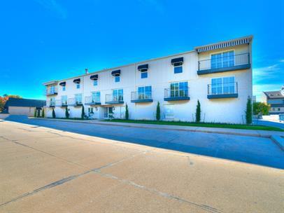 The Nichols Apartments 1110 Sherwood Lane 204, Nichols Hills, OK