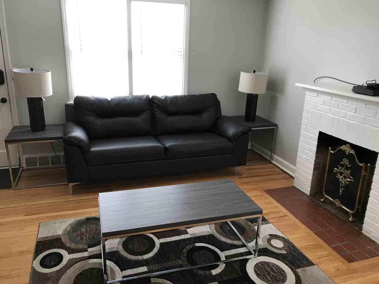 152 E 3rd St #B - Photo 2 of 5