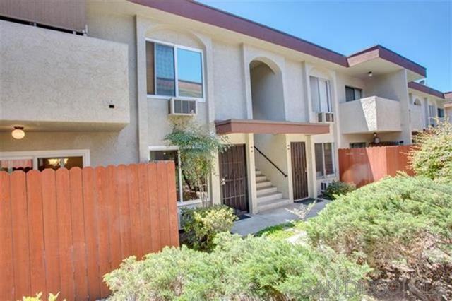 Carroll Canyon Condominiums - Photo 2 of 18