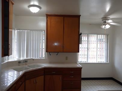 626 East Cambridge Avenue - Photo 3 of 9