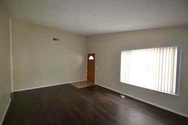 18832 Vicci St - Photo 2 of 12