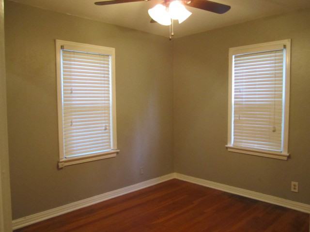 3829 Northwest 28th Street - Photo 3 of 5