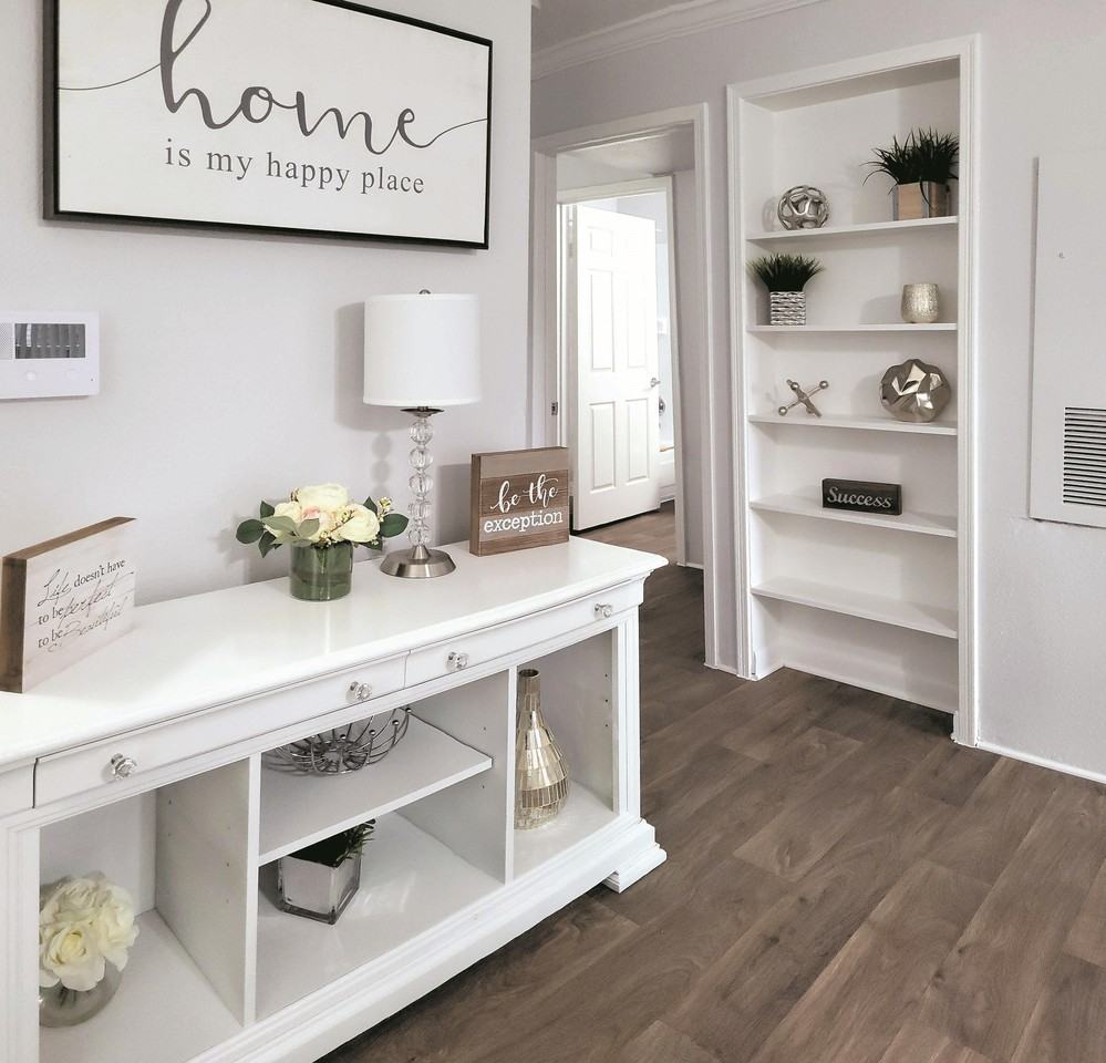 Carrara at Cypress Creek - Photo 2 of 50