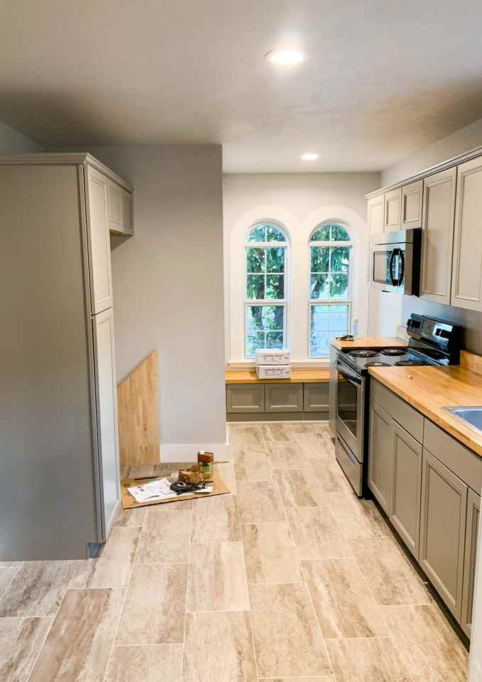 729 W Tarleton St - Photo 3 of 11