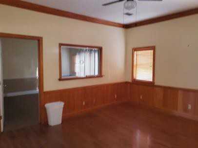 938 EG Miles Parkway - Photo 3 of 10