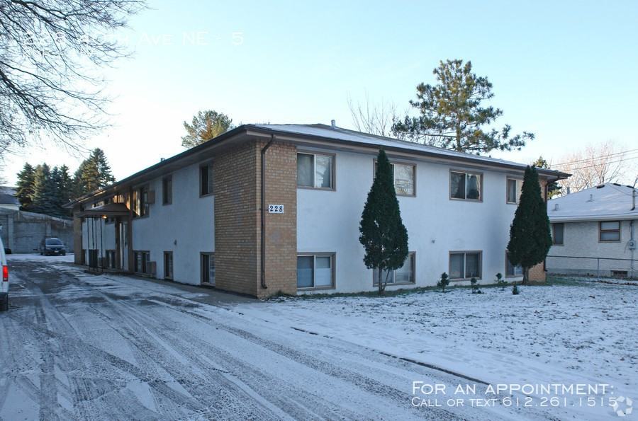 228 40th Ave Ne #5