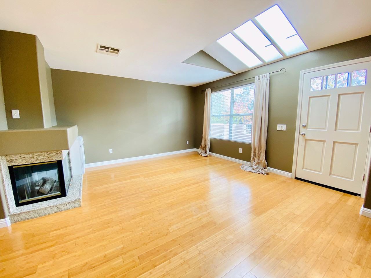 12614 Carmel Country Rd #55 - Photo 4 of 8